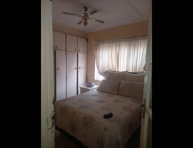 3 BEDROOM HOUSE FOR SALE IN UMLAZI BB